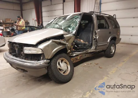 2001 Chevrolet Blazer Lt from USA, damaged, VIN 1GNDT13W412156764